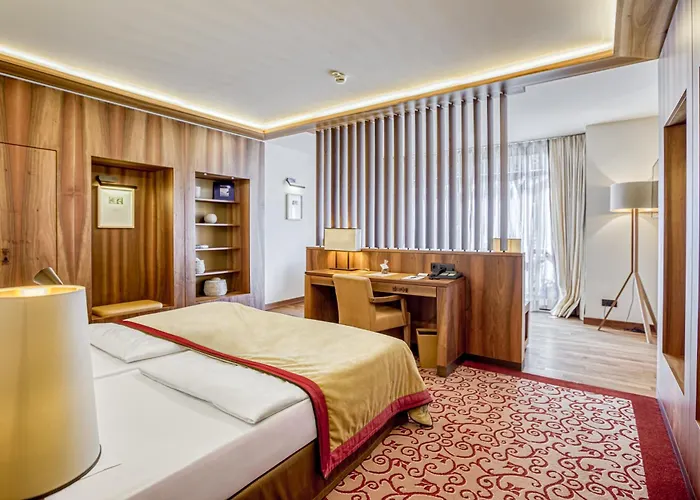 Wald & Schlosshotel Friedrichsruhe